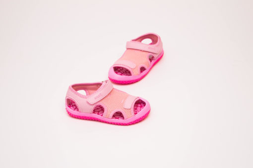 sandale roz cu arici pentru fete