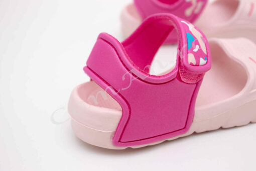 sandale usoare pentru fete